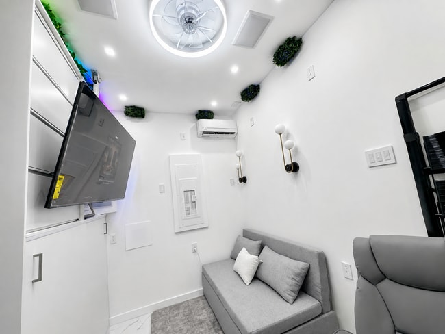 196 Danforth Ave, Unit Tiny Home