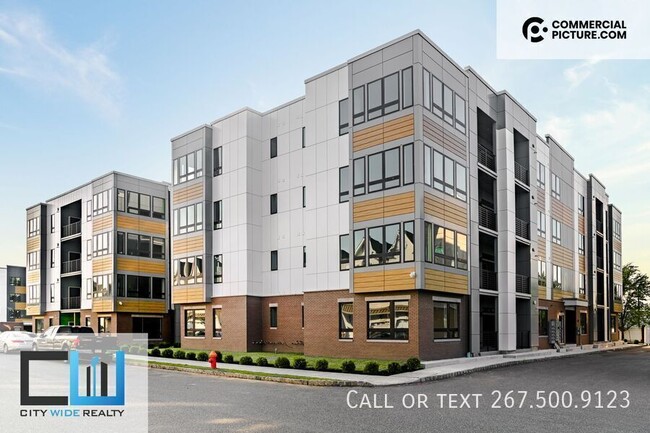 3202 Capri Dr in Philadelphia, PA - Building Photo - Building Photo