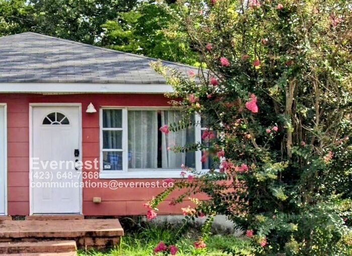 1527 Kirby Ave in Chattanooga, TN - Building Photo
