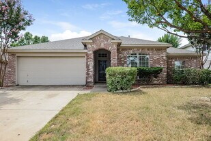 1626 Redwood Dr in Corinth, TX - Building Photo