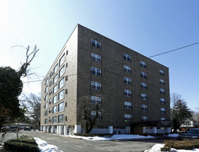 West House Apartments in Trenton, NJ - Building Photo - Building Photo