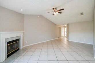 9073 Bridgecreek Dr W in Jacksonville, FL - Building Photo - Building Photo