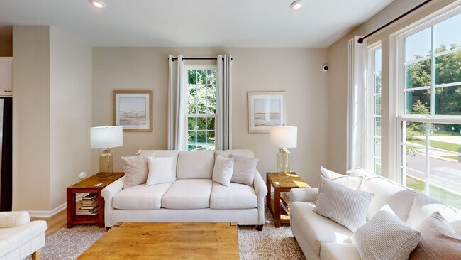 4129 Edenborn Ln in Charlotte, NC - Building Photo - Building Photo