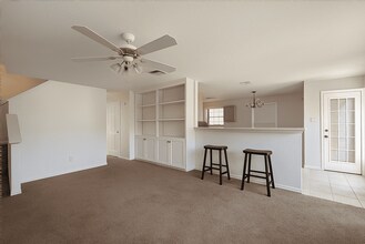 13834 Trumpetvine St in Houston, TX - Building Photo - Building Photo