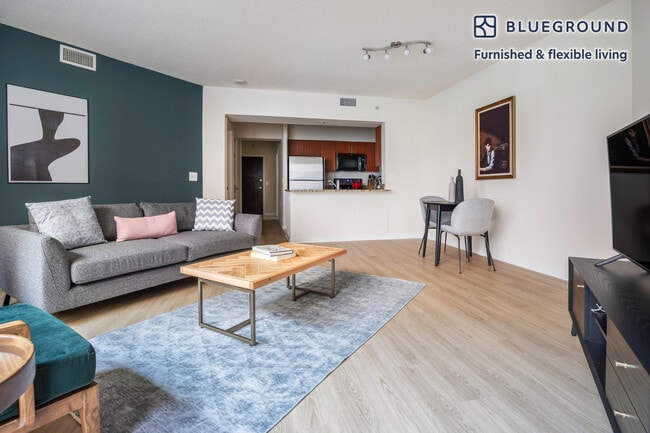 2400 M St NW in Washington, DC - Building Photo - Building Photo