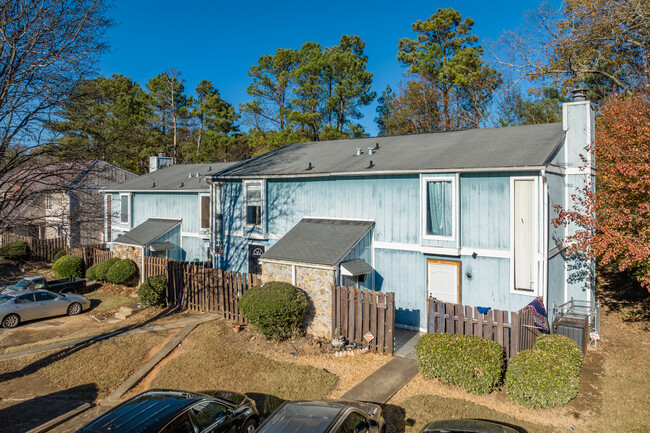 Tree Creek Condominiums in Clarkston, GA - Building Photo - Building Photo