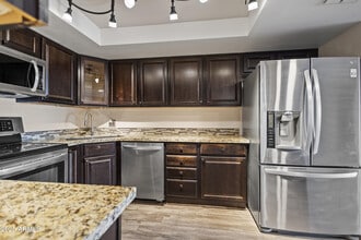 7920 E Camelback Rd in Scottsdale, AZ - Building Photo - Building Photo