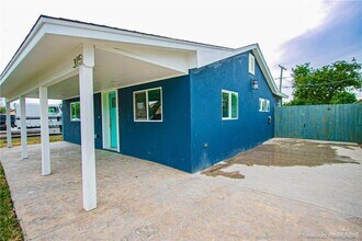 315 N 3rd St in McAllen, TX - Building Photo - Building Photo