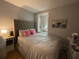 811 E Broadway, Unit #3 in Boston, MA - Building Photo