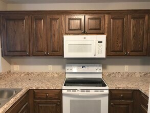 1617 E Military Ave in Fremont, NE - Building Photo - Building Photo