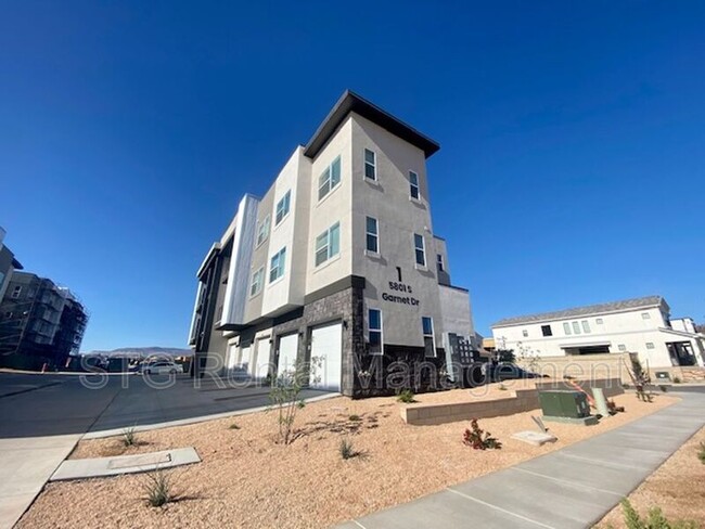 property at 5801 S Garnet Dr