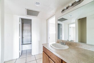 1301 N 23rd St in Las Vegas, NV - Building Photo - Building Photo