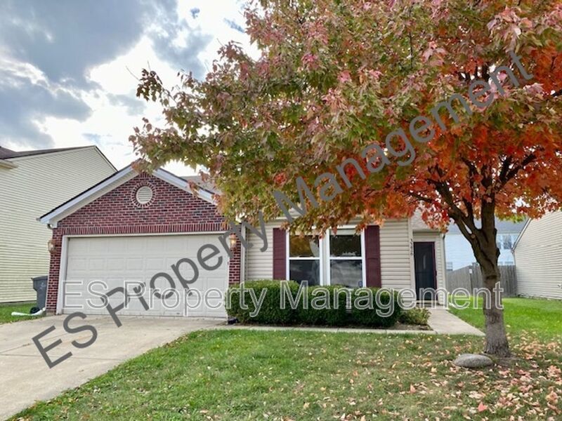 3226 Capsella Ln in Indianapolis, IN - Building Photo