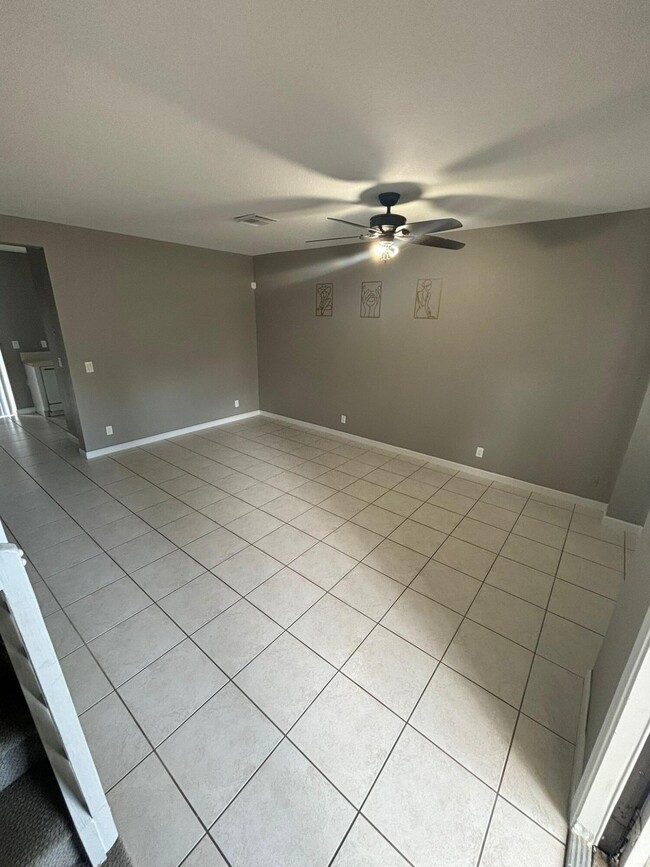 13492 Old Englishtown Rd in Wellington, FL - Building Photo - Building Photo