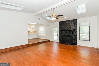 115 Poplar Wy in Fayetteville, GA - Building Photo - Building Photo
