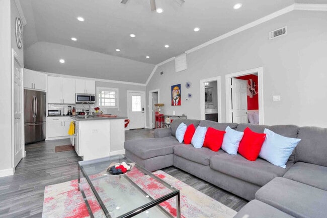 2615 Arbor St, Unit FL2-ID1047946P in Houston, TX - Building Photo - Building Photo