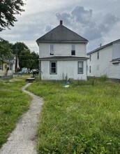 58 Pleasant Ave in Elkins, WV - Building Photo - Building Photo