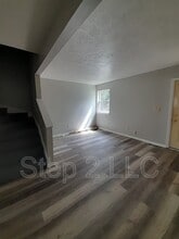 244 E Prospect St in Painesville, OH - Building Photo - Building Photo