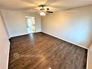 901 W Westchester Ave in Tempe, AZ - Building Photo - Building Photo