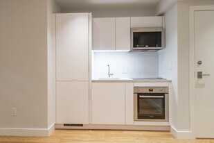 27 South St, Unit #B3 in Boston, MA - Building Photo