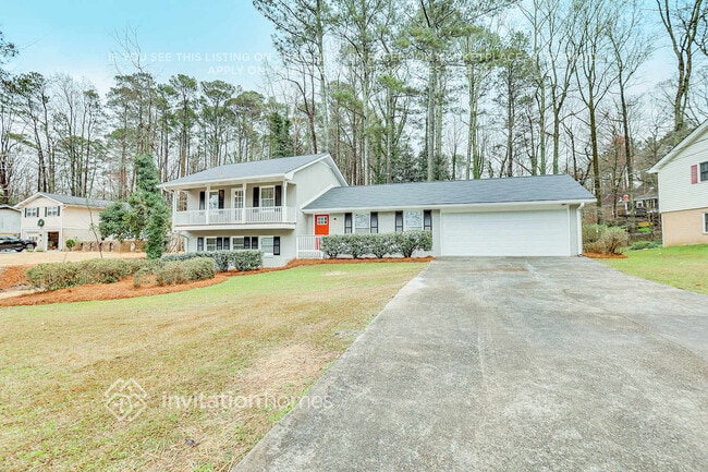property at 399 Dorsey Cir SW