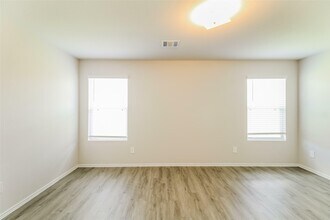 14017 Pupfish Pass in Shenandoah, TX - Building Photo - Building Photo