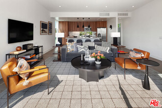 855 1/2 Hyperion Ave in Los Angeles, CA - Foto de edificio - Building Photo