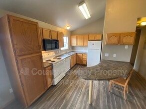 535 E Mitchell St in Laramie, WY - Building Photo - Building Photo