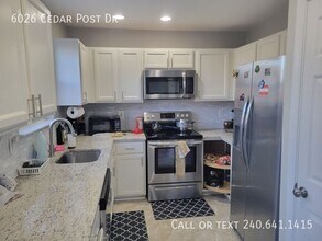 6026 Cedar Post Dr in District Heights, MD - Building Photo - Building Photo