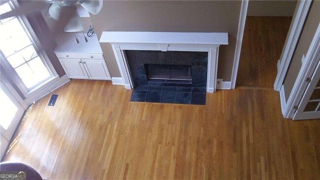 property at 1510 Maplewood Ct