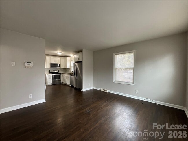 1624 Eastway Dr in Charlotte, NC - Building Photo - Building Photo