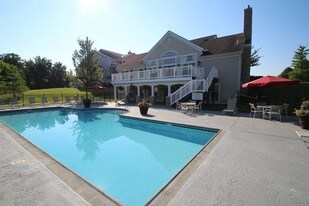 Trails of Saddlebrook in Florence, KY - Building Photo