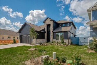 32419 Fly Fish Wy in Fulshear, TX - Building Photo - Building Photo