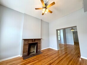 2021 N Western Ave in Chicago, IL - Building Photo - Building Photo