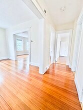 112 Sycamore St in Belmont, MA - Building Photo - Building Photo