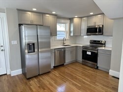 53 Trapelo Rd in Belmont, MA - Building Photo - Building Photo