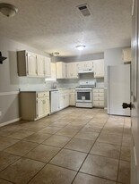 412 Stevenson St in Jacksonville, AR - Building Photo