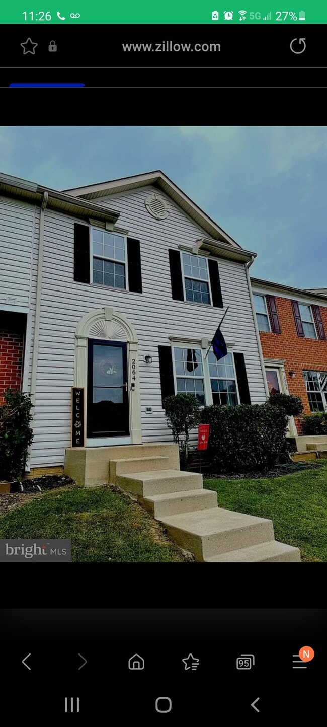 2064 Paperbark Rd in Essex, MD - Foto de edificio - Building Photo