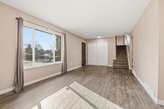 11645 W 73rd Pl in Arvada, CO - Building Photo - Building Photo