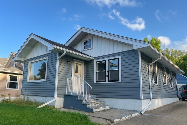 property at 320 Arlington Ave E