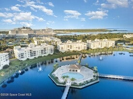 8951 Lake Dr in Cape Canaveral, FL - Building Photo