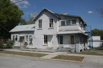 104 N Walker St in Plant City, FL - Building Photo - Building Photo