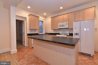 2729 Connecticut Ave NW-Unit -1 in Washington, DC - Building Photo - Building Photo