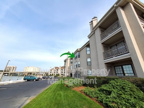 405 Harbour Point in Virginia Beach, VA - Foto de edificio - Building Photo