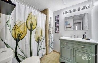 337 2nd Ave W in Jerome, ID - Building Photo - Building Photo