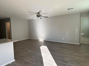 495 W Geib Ave in Florence, AZ - Foto de edificio - Building Photo