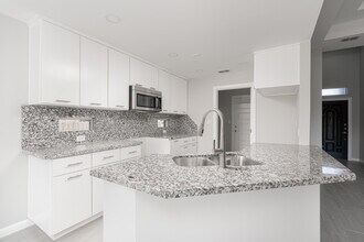 2004 Ginger Ave in Weslaco, TX - Building Photo - Building Photo