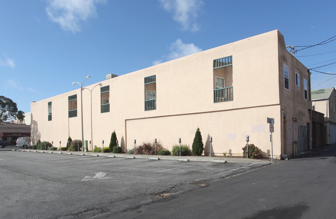 Sundial in South San Francisco, CA - Building Photo