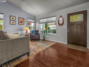 30822 NW Brooking Ct in North Plains, OR - Building Photo - Building Photo