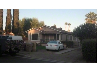 318 Vernal Pl in Bakersfield, CA - Building Photo